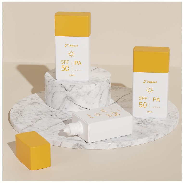 DM-FS14 Sunscreen Bottle